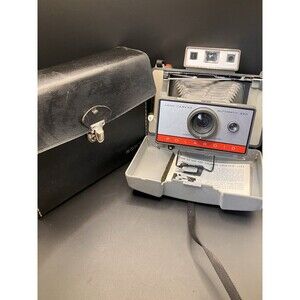Vintage Polaroid Automatic 220 Land Camera Instant Film Camera w/ Case Untested